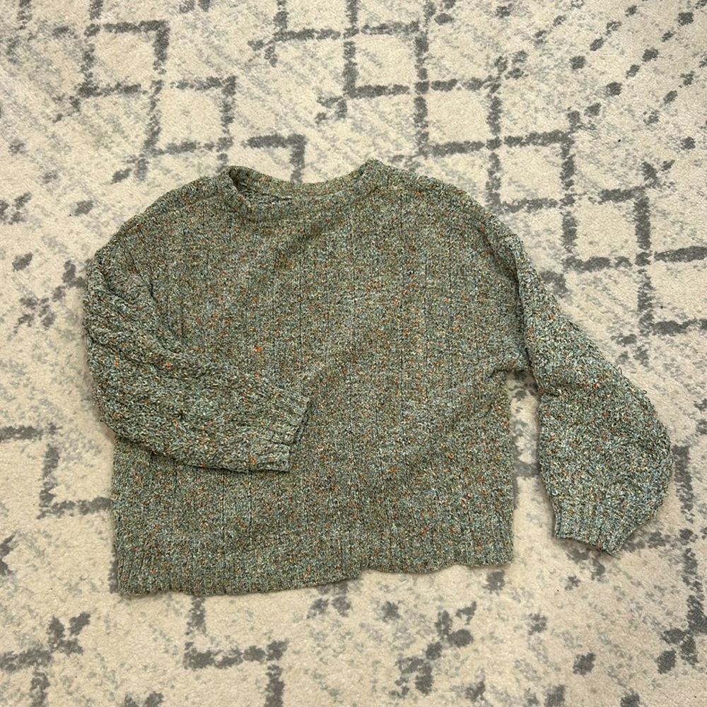 Super cute Jessica Simpson sweater